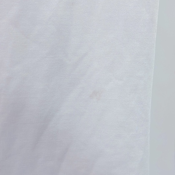 Under armor /UnderArmor/Athletic/ White Logo long-sleeve/ Pre-Loved/Youth Medium - Picture 5 of 6